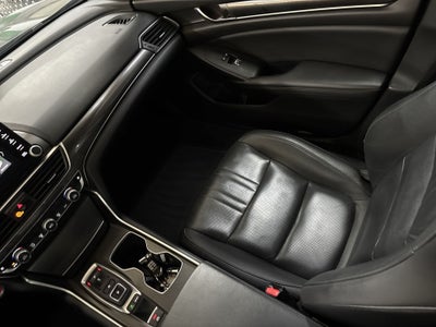 2022 Honda ACCORD TOURING