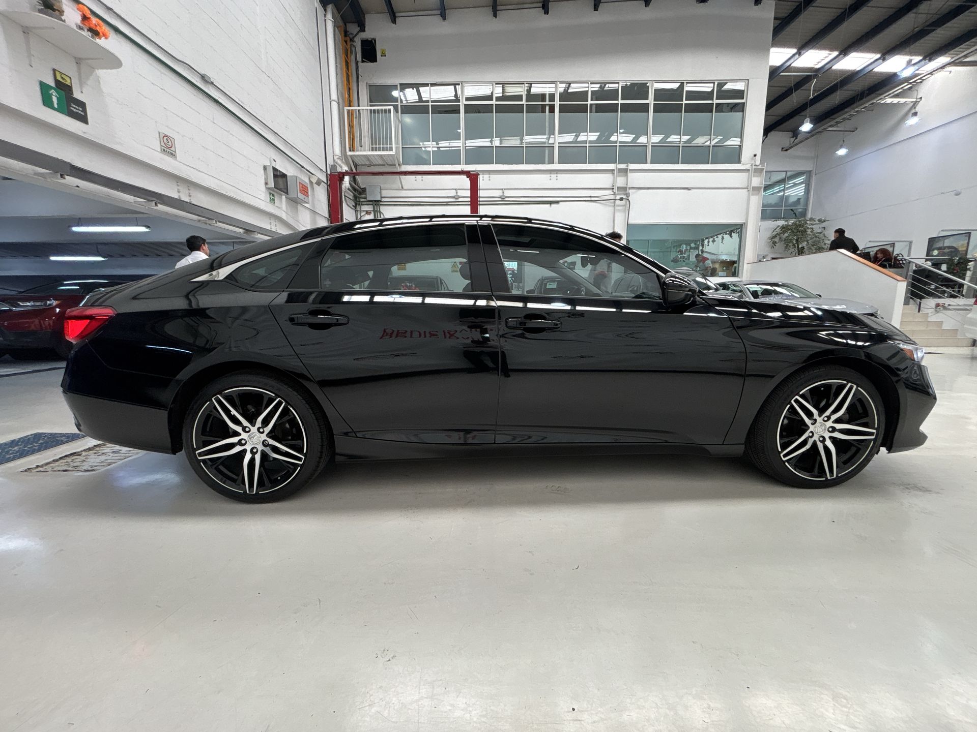 2022 Honda ACCORD TOURING