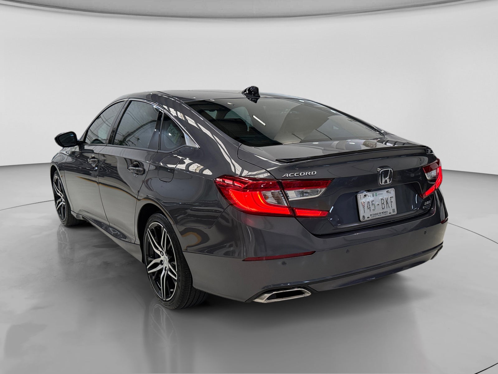 2022 Honda ACCORD TOURING