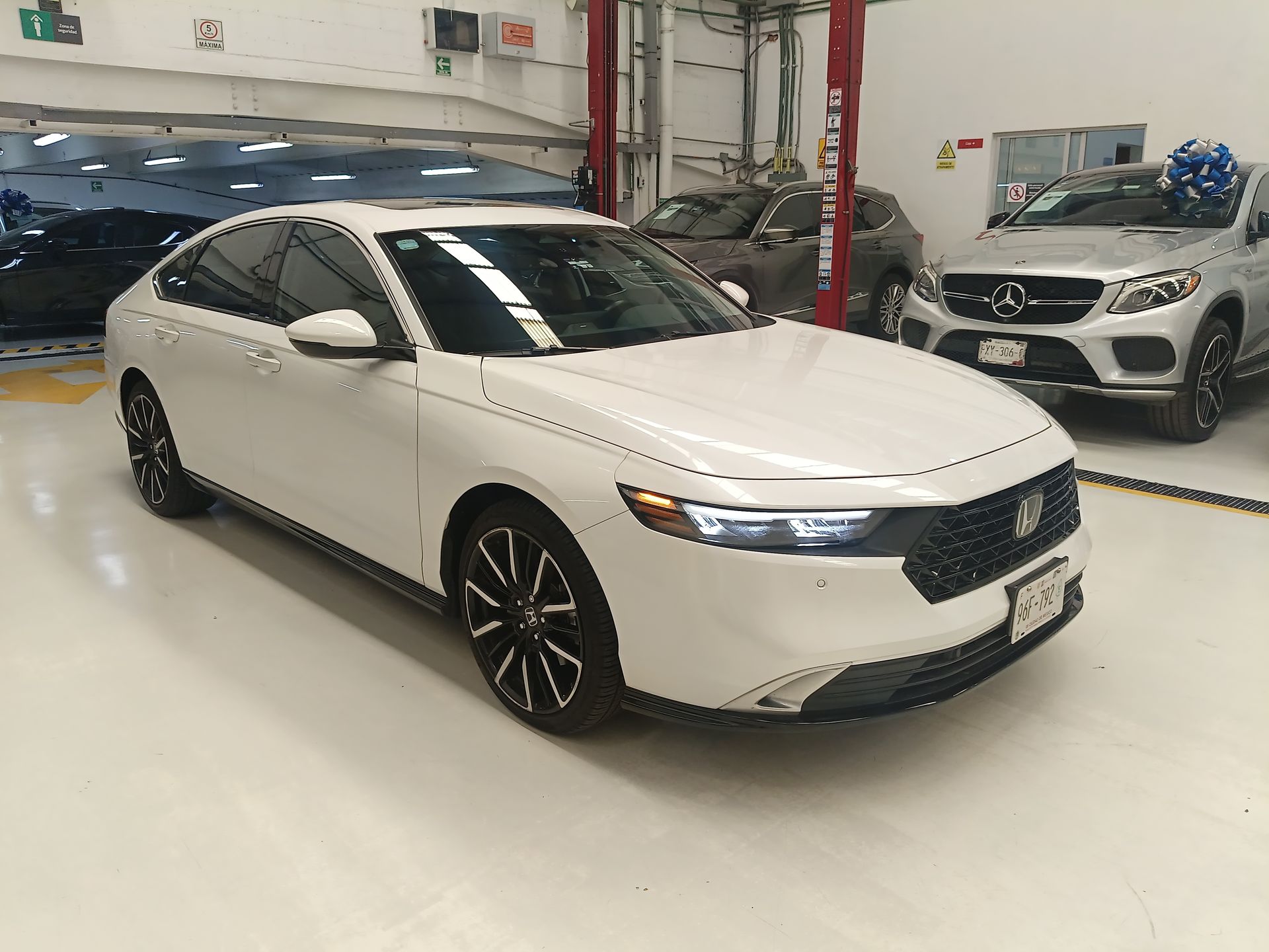 2024 Honda ACCORD HYBRID TOURING HEV