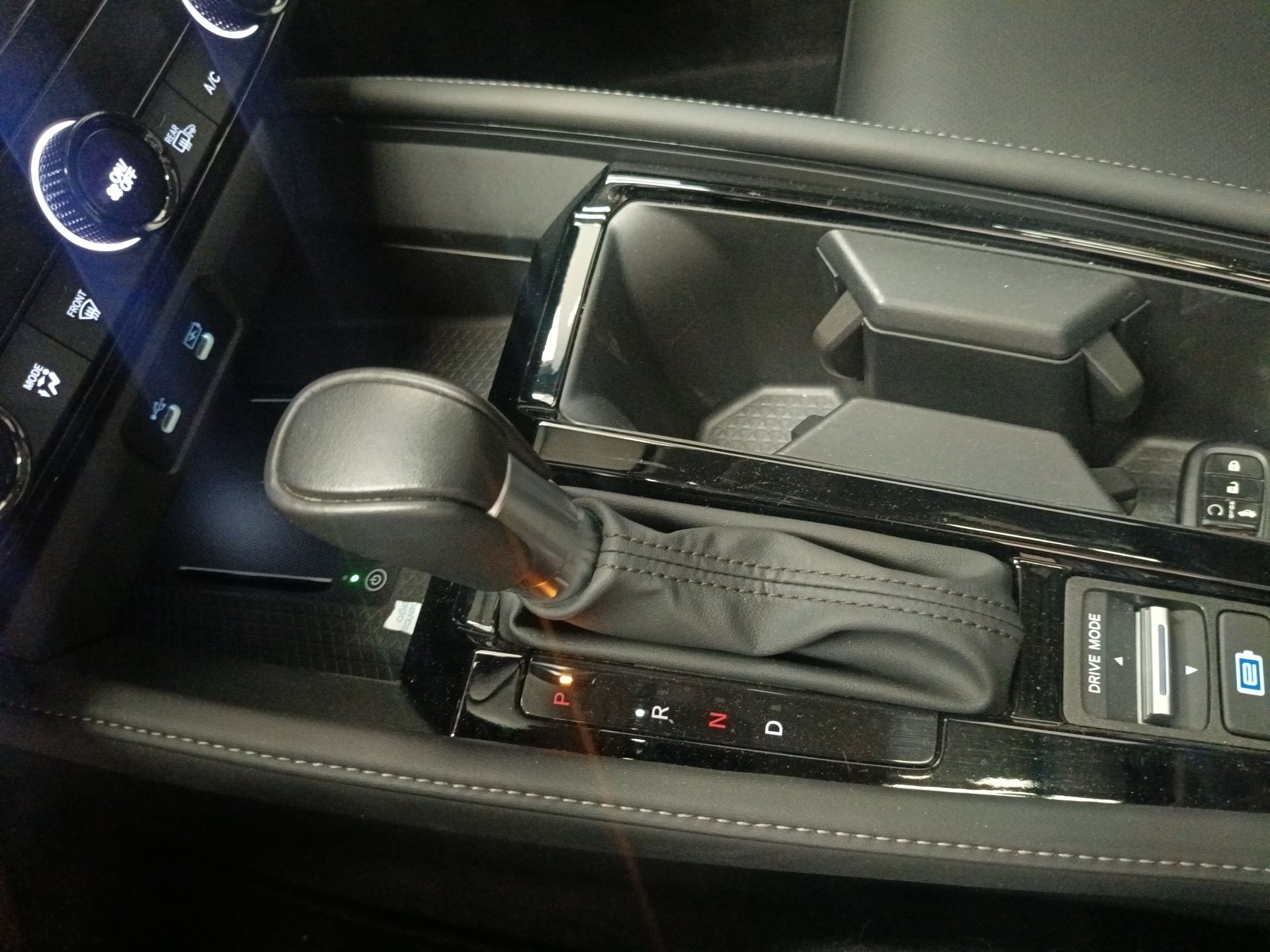 2024 Honda ACCORD HYBRID TOURING HEV