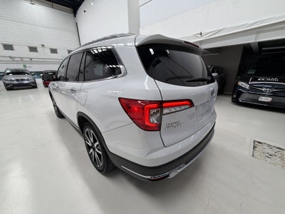 2022 Honda PILOT TOURING