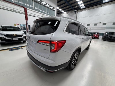 2022 Honda PILOT TOURING