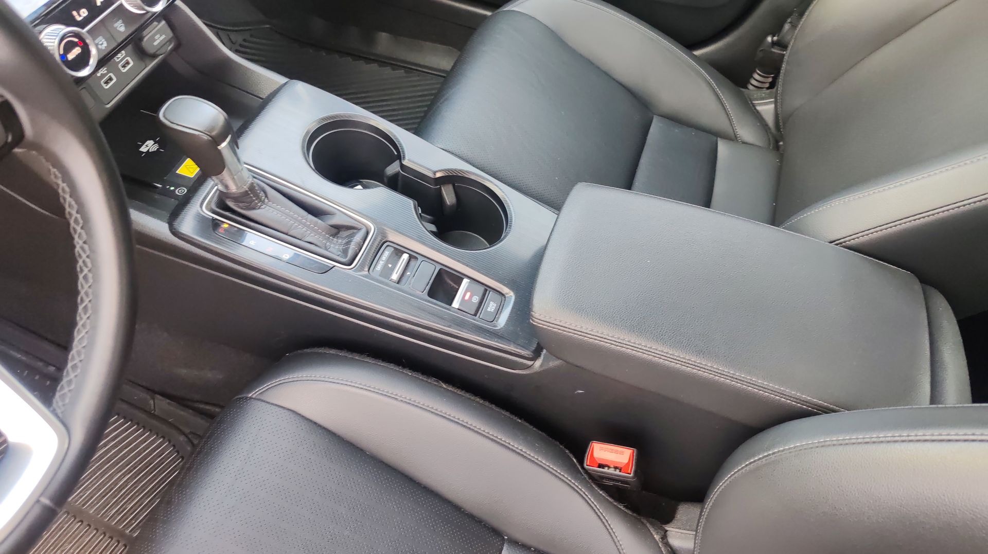 2024 Honda CIVIC TOURING CVT