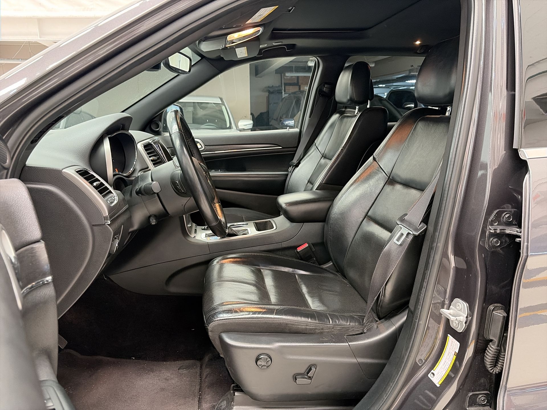 2018 Jeep GRAND CHEROKEE LIMITED LUJO V6