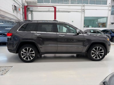 2018 Jeep GRAND CHEROKEE LIMITED LUJO V6