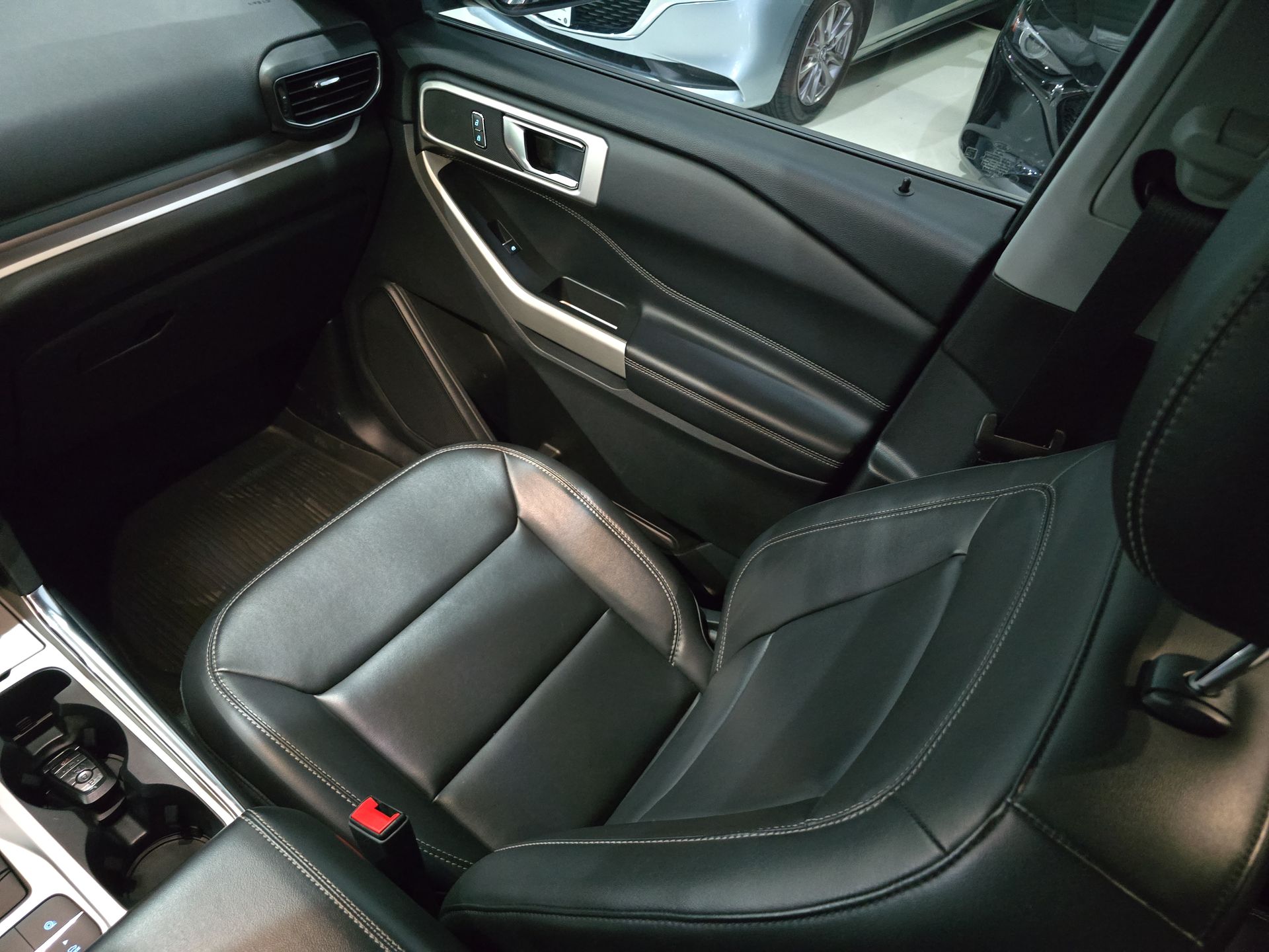 2022 Ford EXPLORER XLT RWD ECOBOOST C SISTEMA DE ENTRETENIM