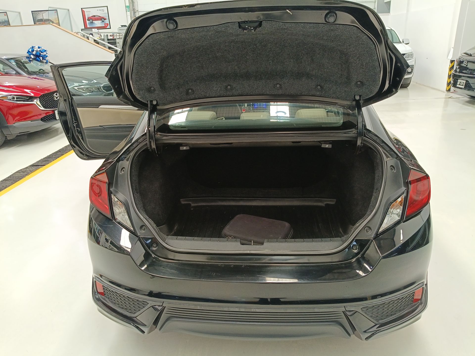 2020 Honda CIVIC COUPE CIVIC COUPE FINISH LINE