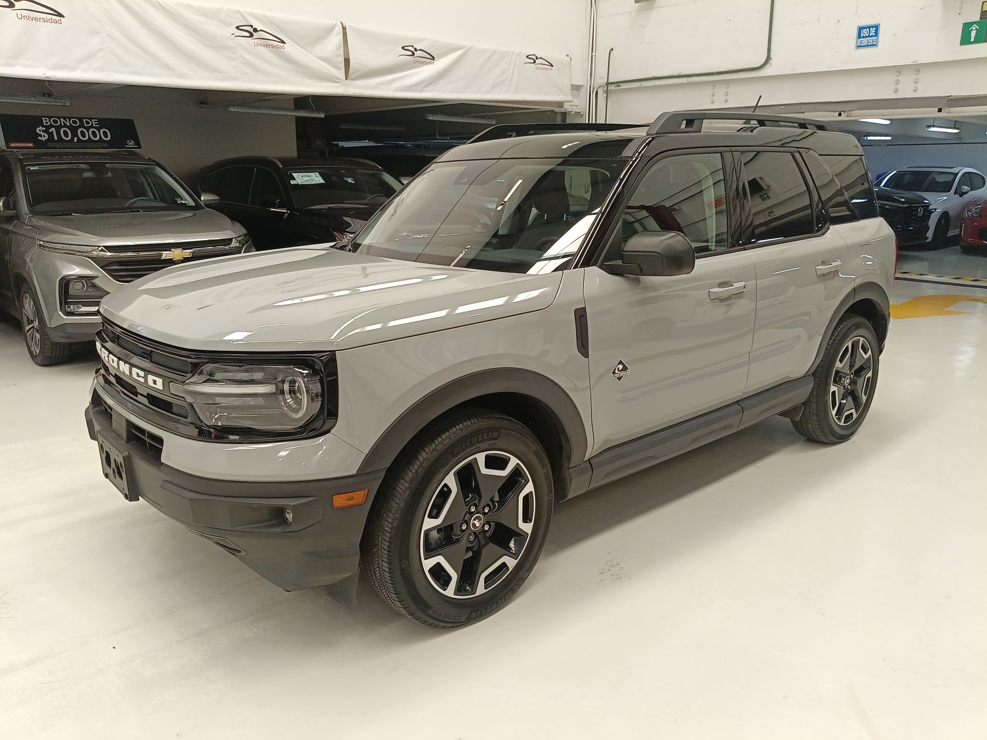 2024 Ford BRONCO OUTER BANKS 1.5L ECOBOOST