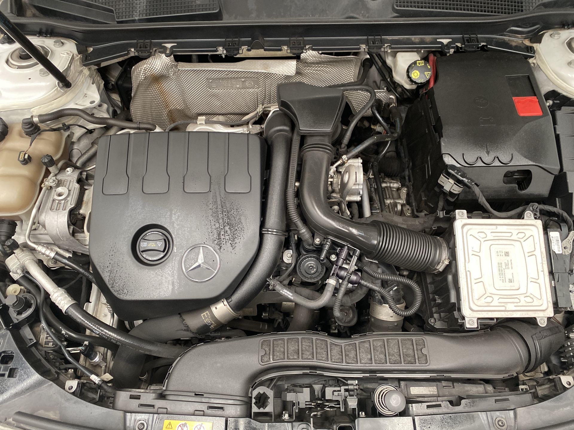 2020 Mercedes-Benz A200 URBAN A 200 PROGRESSIVE SEDÁN