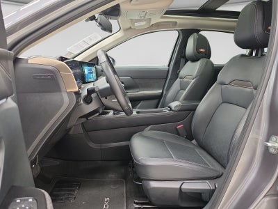 2025 Nissan KICKS PLATINUM CVT 25