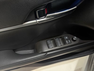 2022 Toyota CAMRY XLE HV