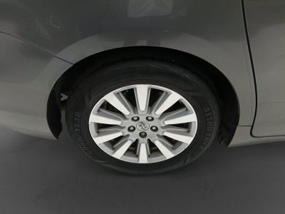 2017 Toyota SIENNA LIMITED