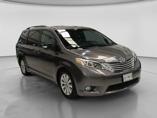 2017 Toyota SIENNA LIMITED