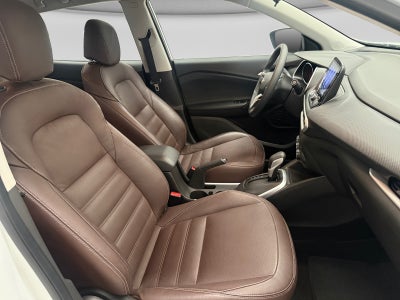 2023 Chevrolet TRACKER LS B