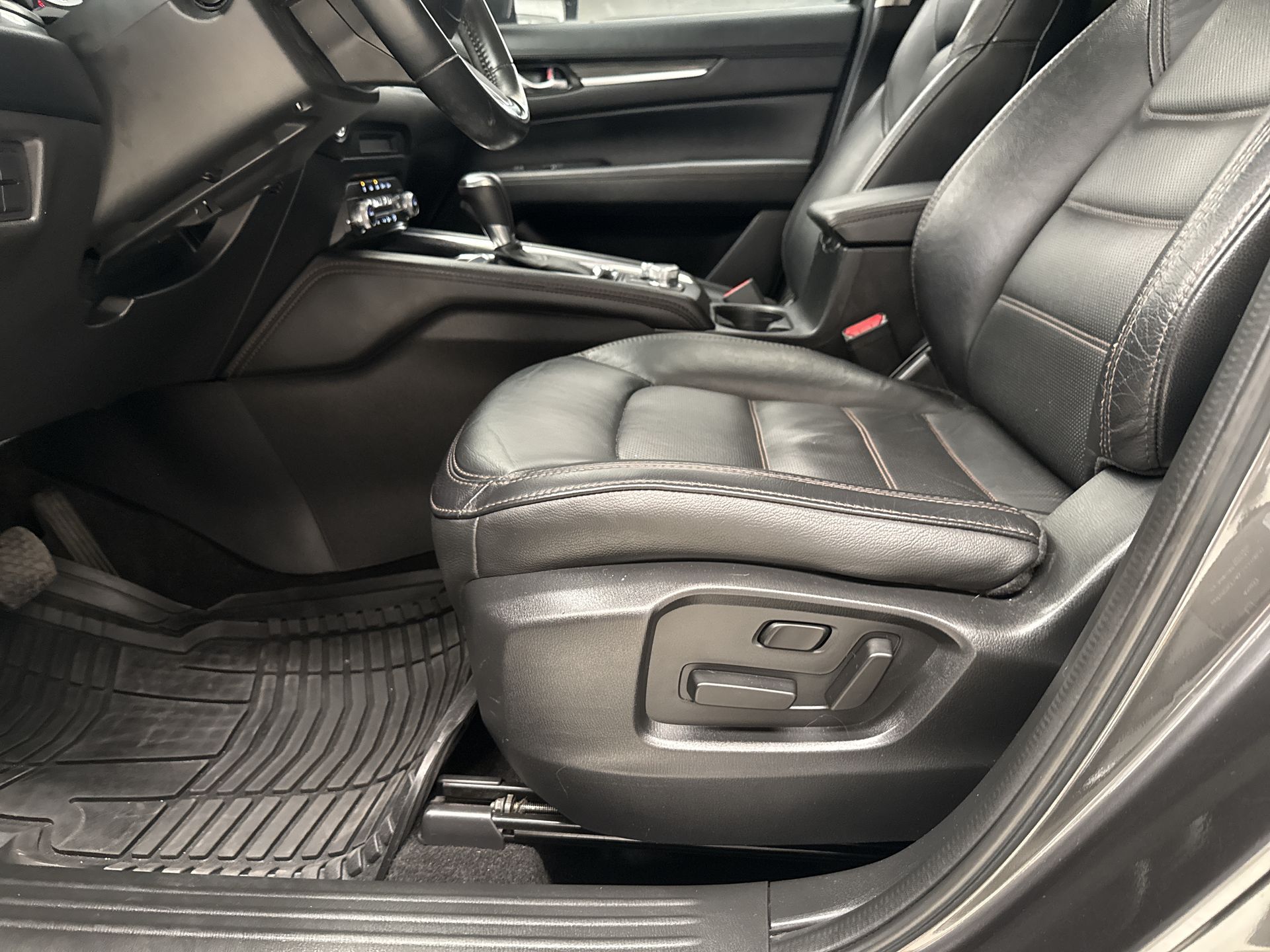 2021 Mazda Mazda CX-5 I GRAND TOURING 2WD