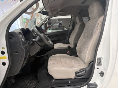 2023 Nissan URVAN 14 PASAJEROS AMPLIA AA 23