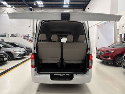 2023 Nissan URVAN 14 PASAJEROS AMPLIA AA 23