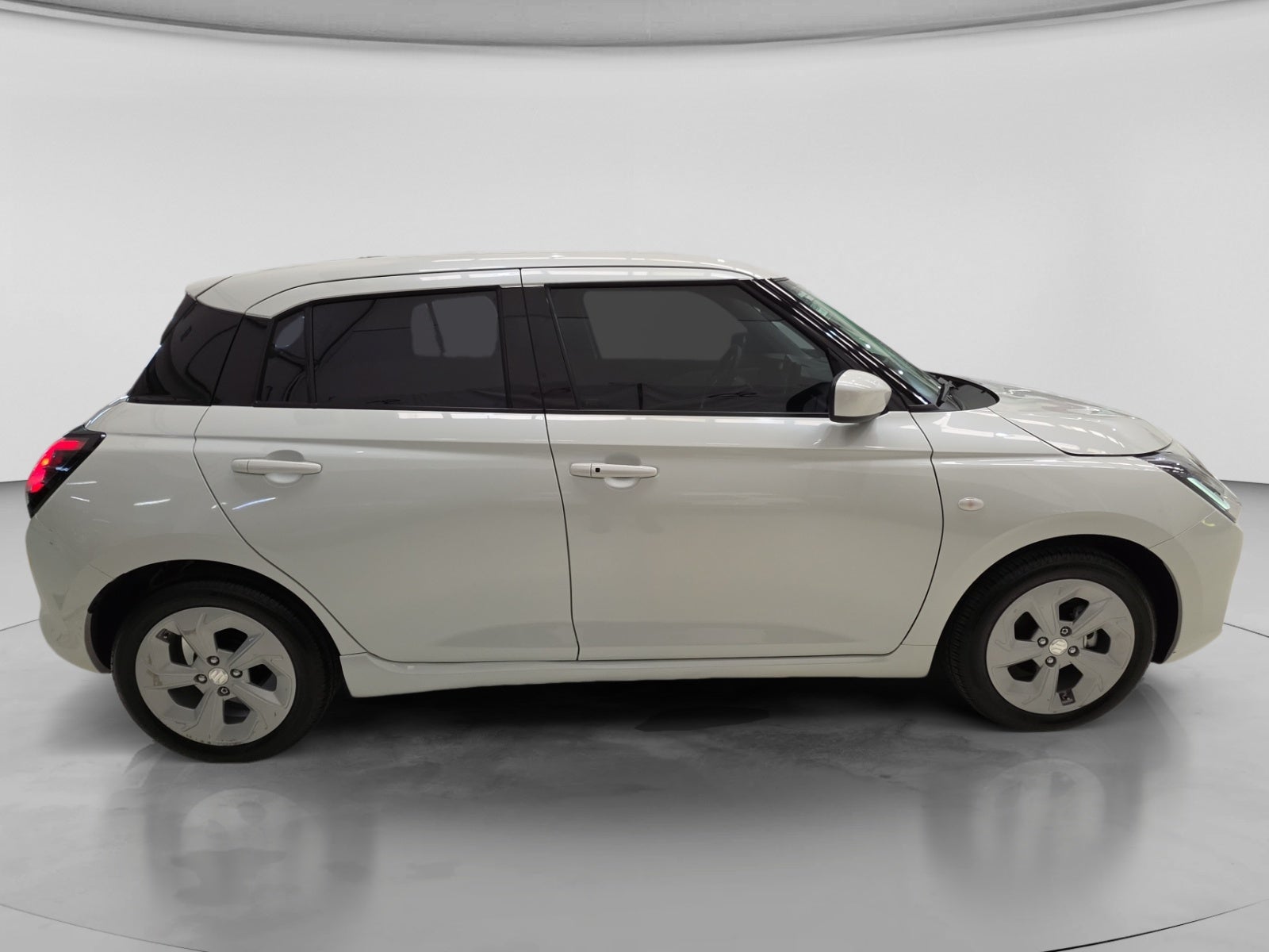 2026 SUZUKI SWIFT BOOSTERGREEN GLS MANUAL