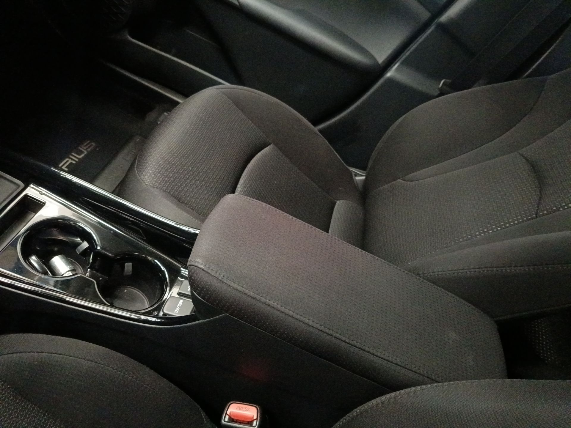 2021 Toyota PRIUS BASE BASE