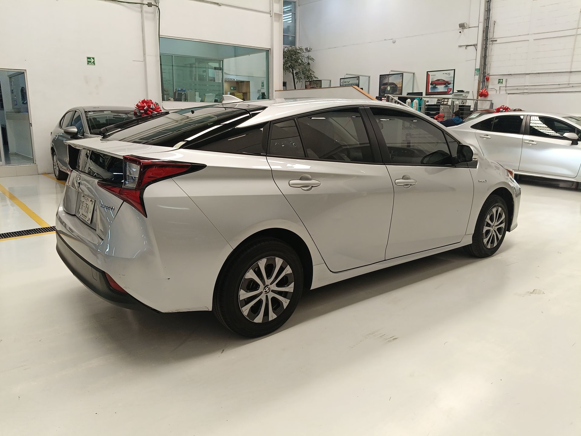 2021 Toyota PRIUS BASE BASE