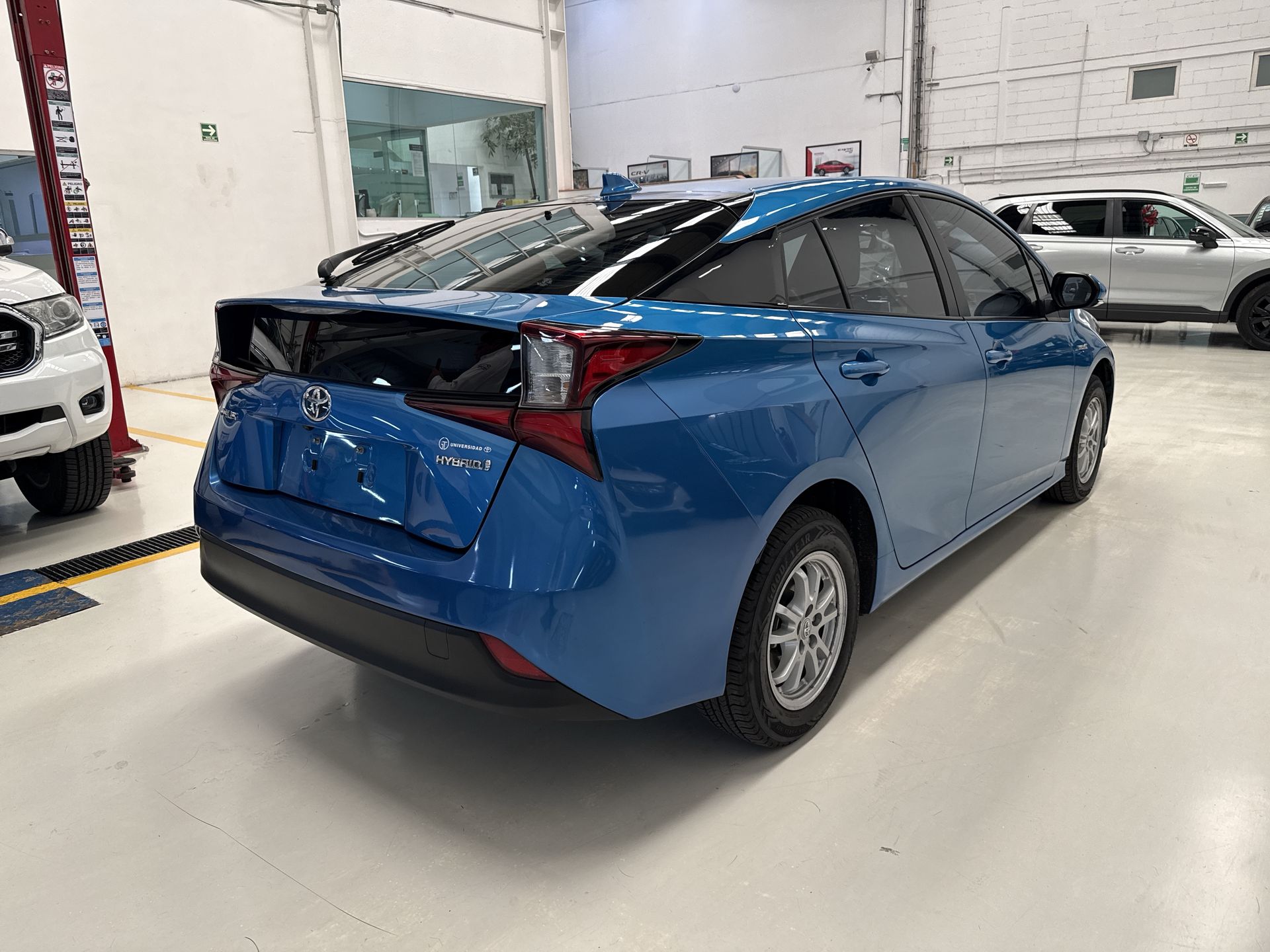 2019 Toyota PRIUS PREMIUM CVT