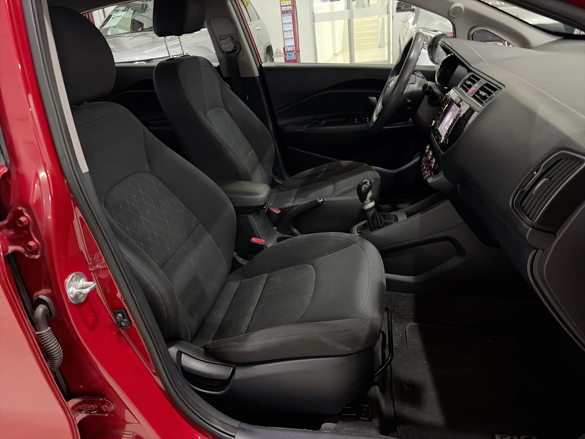 2017 Kia RIO EX SEDAN 1.6 MT