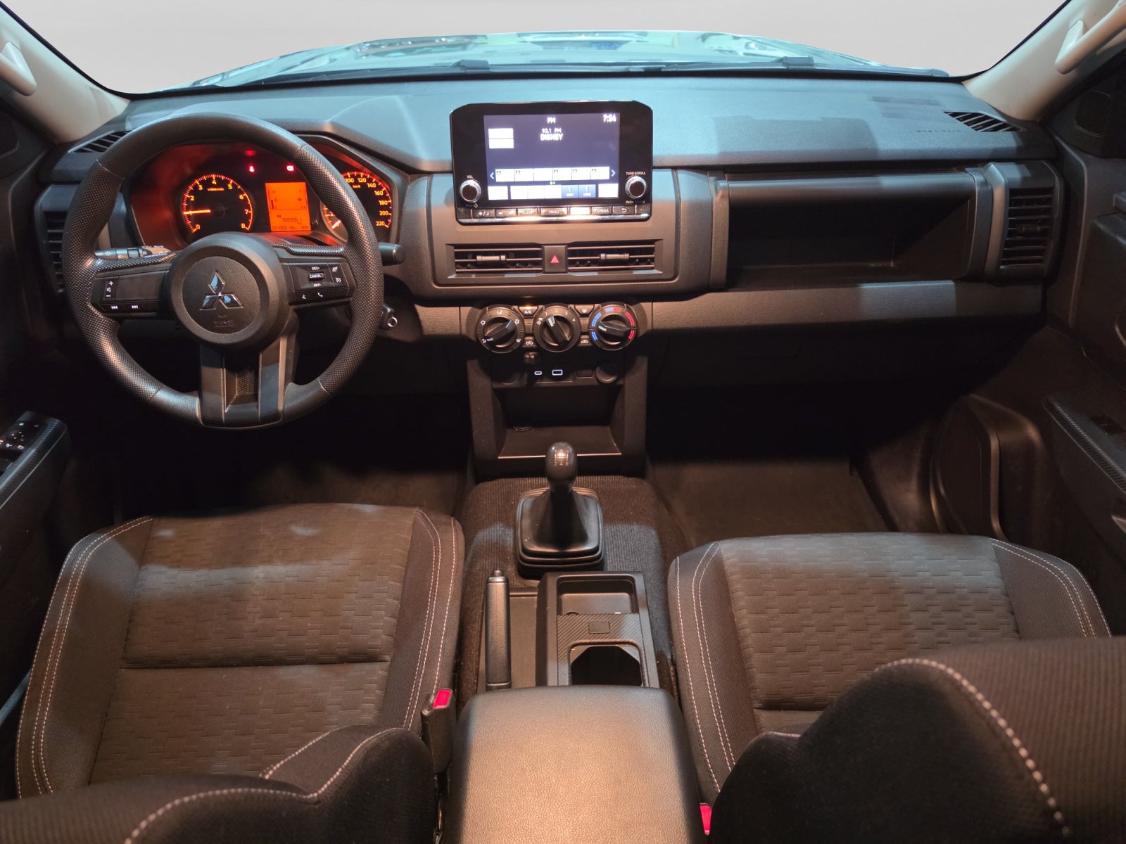 2025 Mitsubishi L200 GLX TM 4X2 GAS
