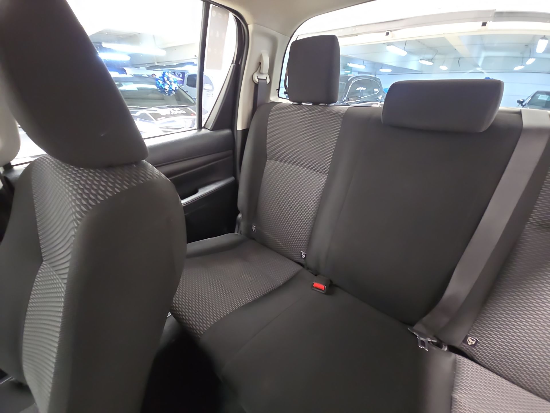 2019 Toyota HILUX 4X4 DOBLE CABINA DIESEL MT