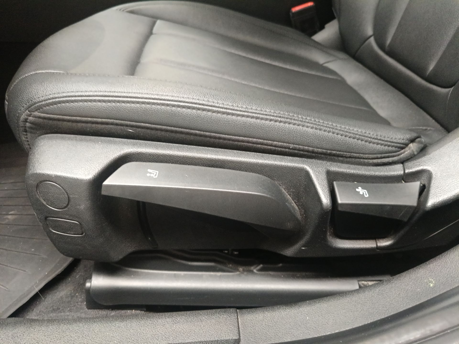 2020 BMW 320iA 320IA EXECUTIVE