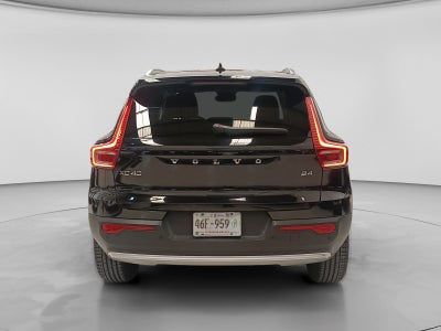 2023 Volvo XC40 PLUS B4 MILD HYBRID