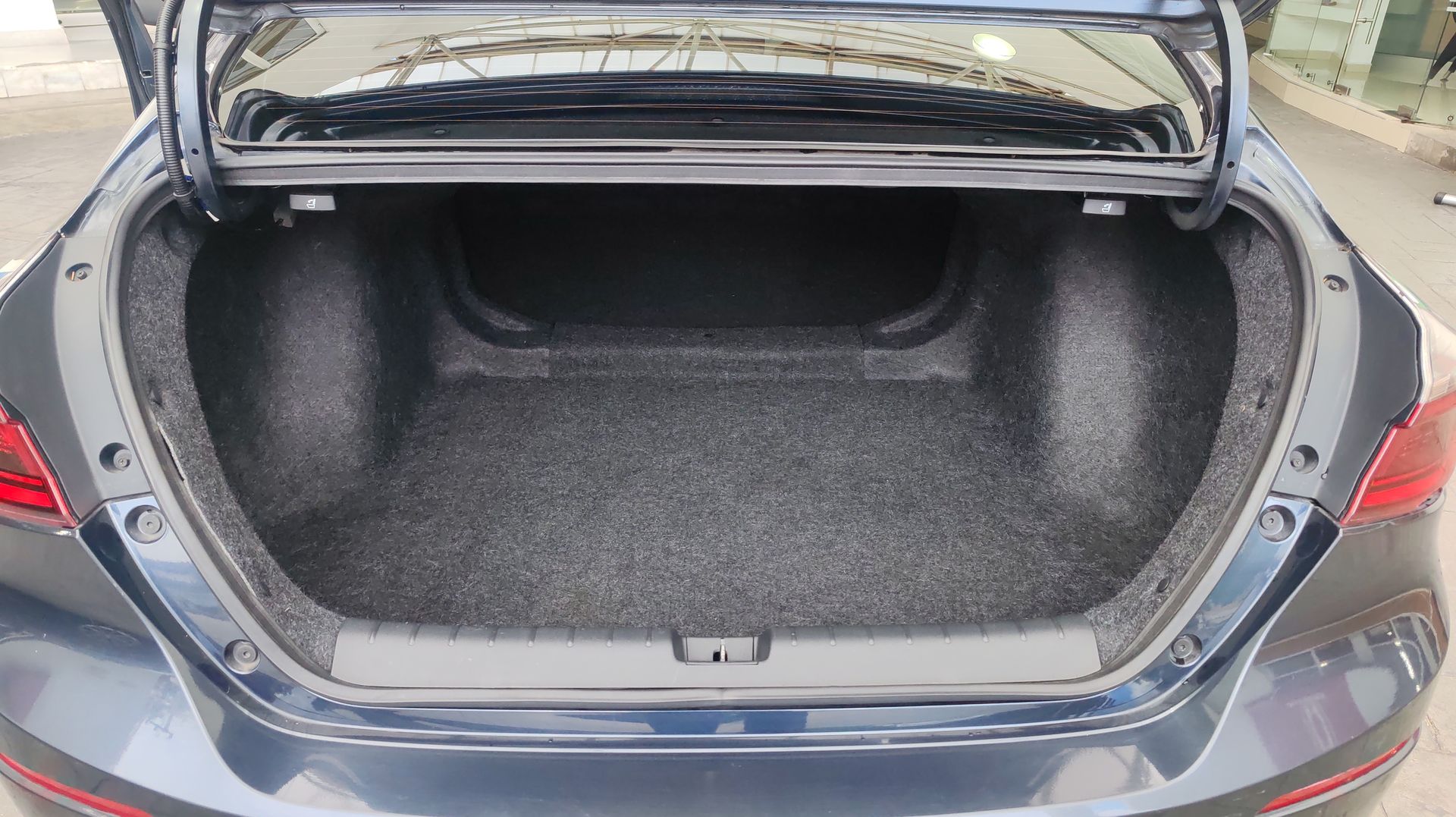 2020 Honda INSIGHT HYBRID