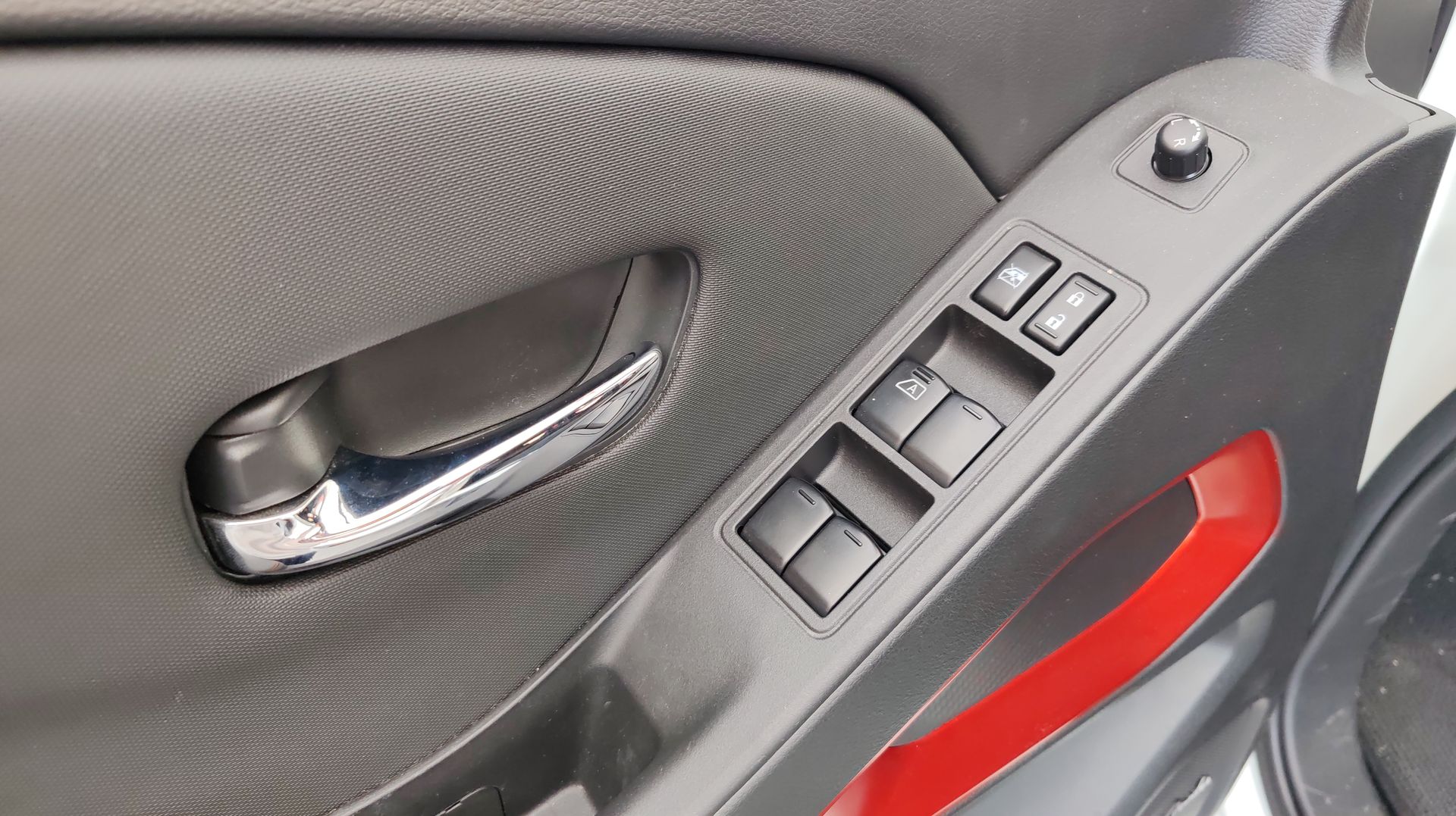 2024 Nissan FRONTIER V6 PRO-4X 24