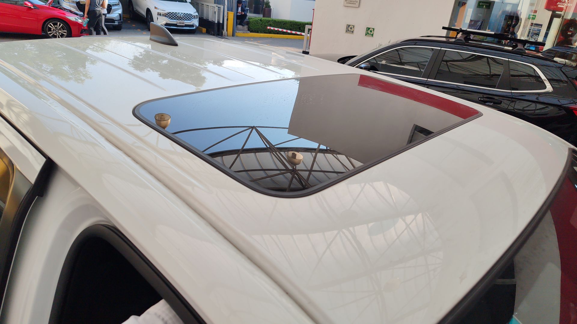 2024 Nissan FRONTIER V6 PRO-4X 24