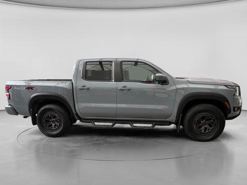 2025 Nissan FRONTIER PRO-4X 4X4 TA 25