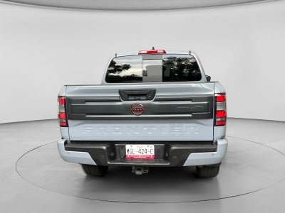 2025 Nissan FRONTIER PRO-4X 4X4 TA 25