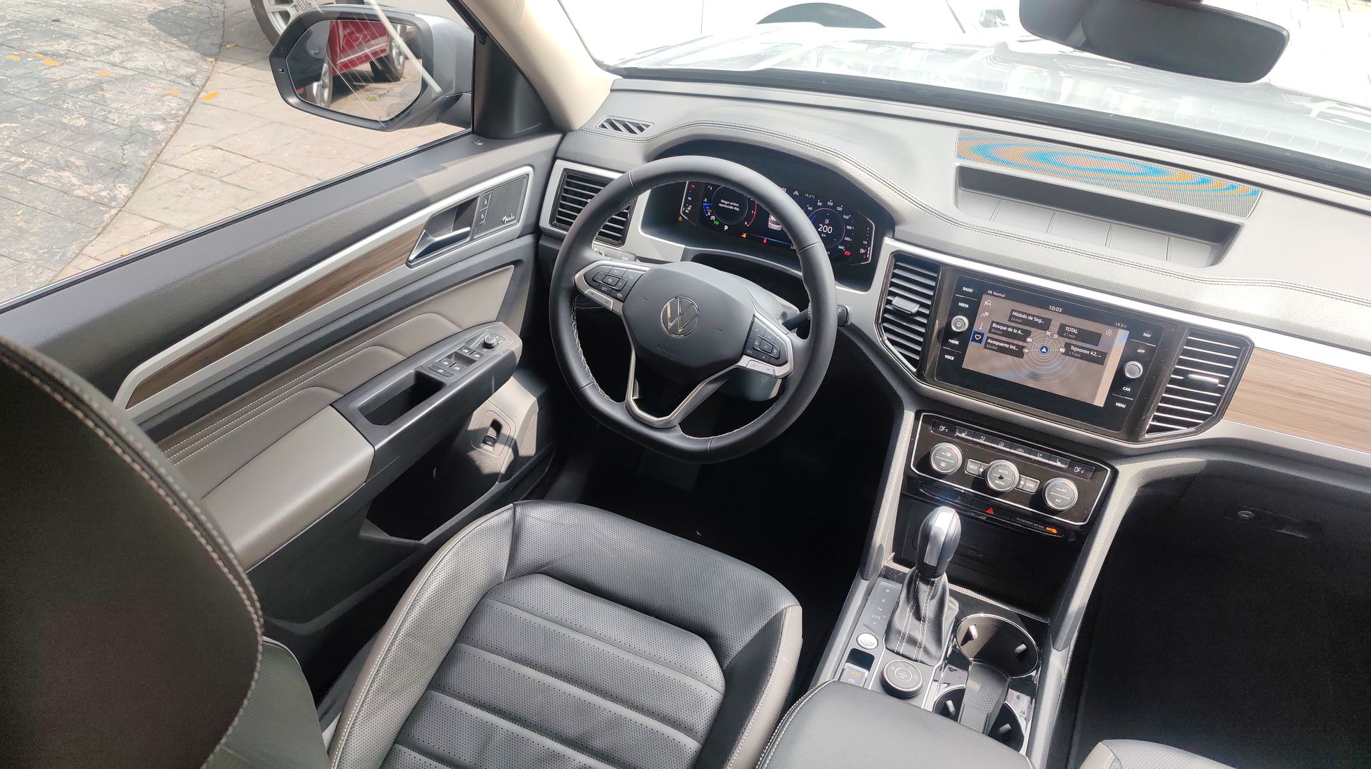 2023 Volkswagen TERAMONT HIGHLINE LONG DRIVE