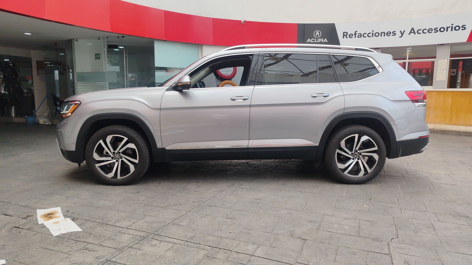 2023 Volkswagen TERAMONT HIGHLINE LONG DRIVE