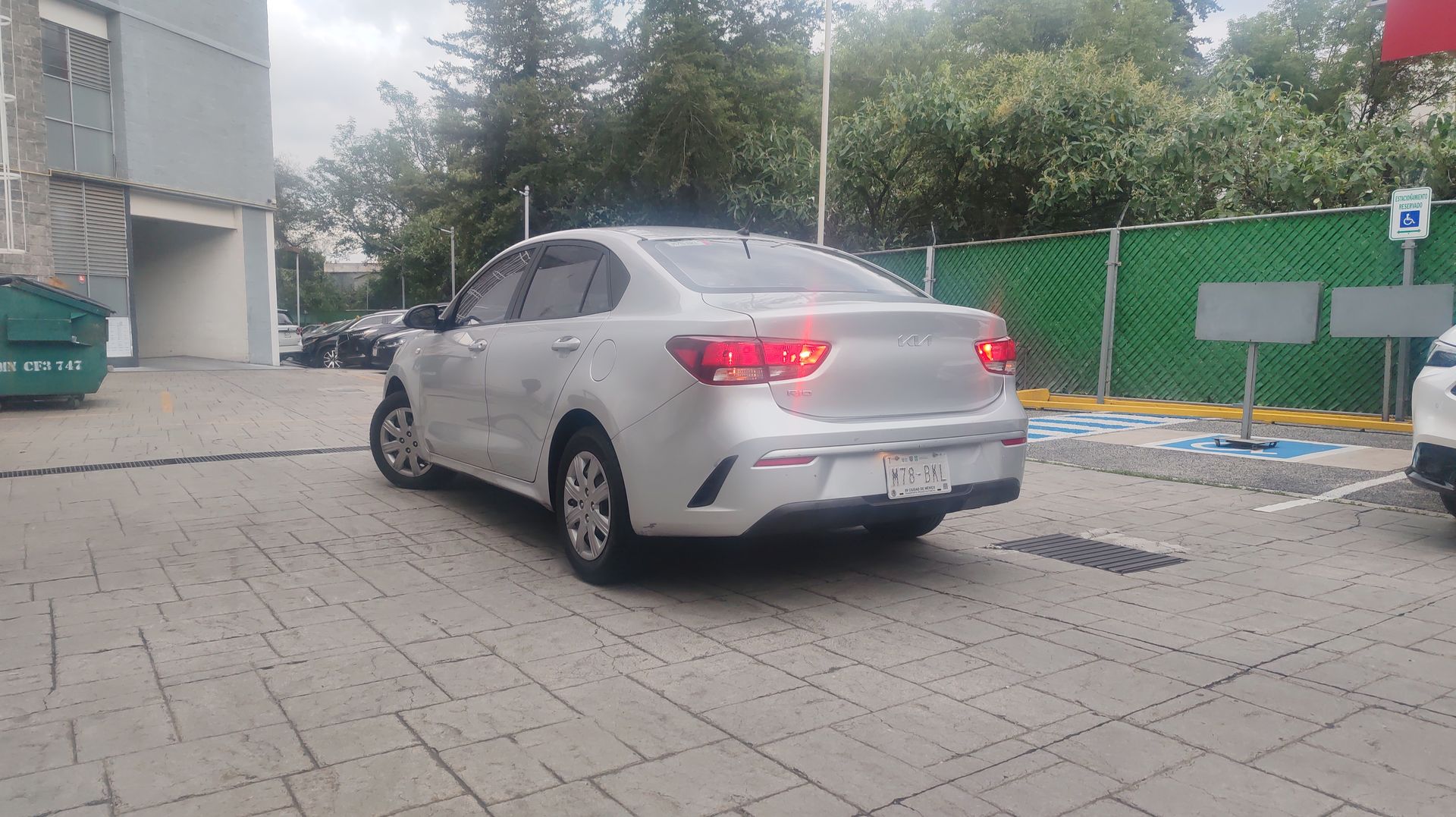 2022 Kia RIO L TA