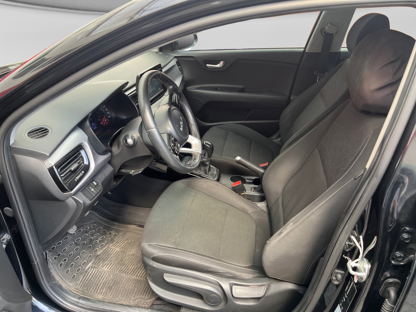 2023 Kia RIO LX TM