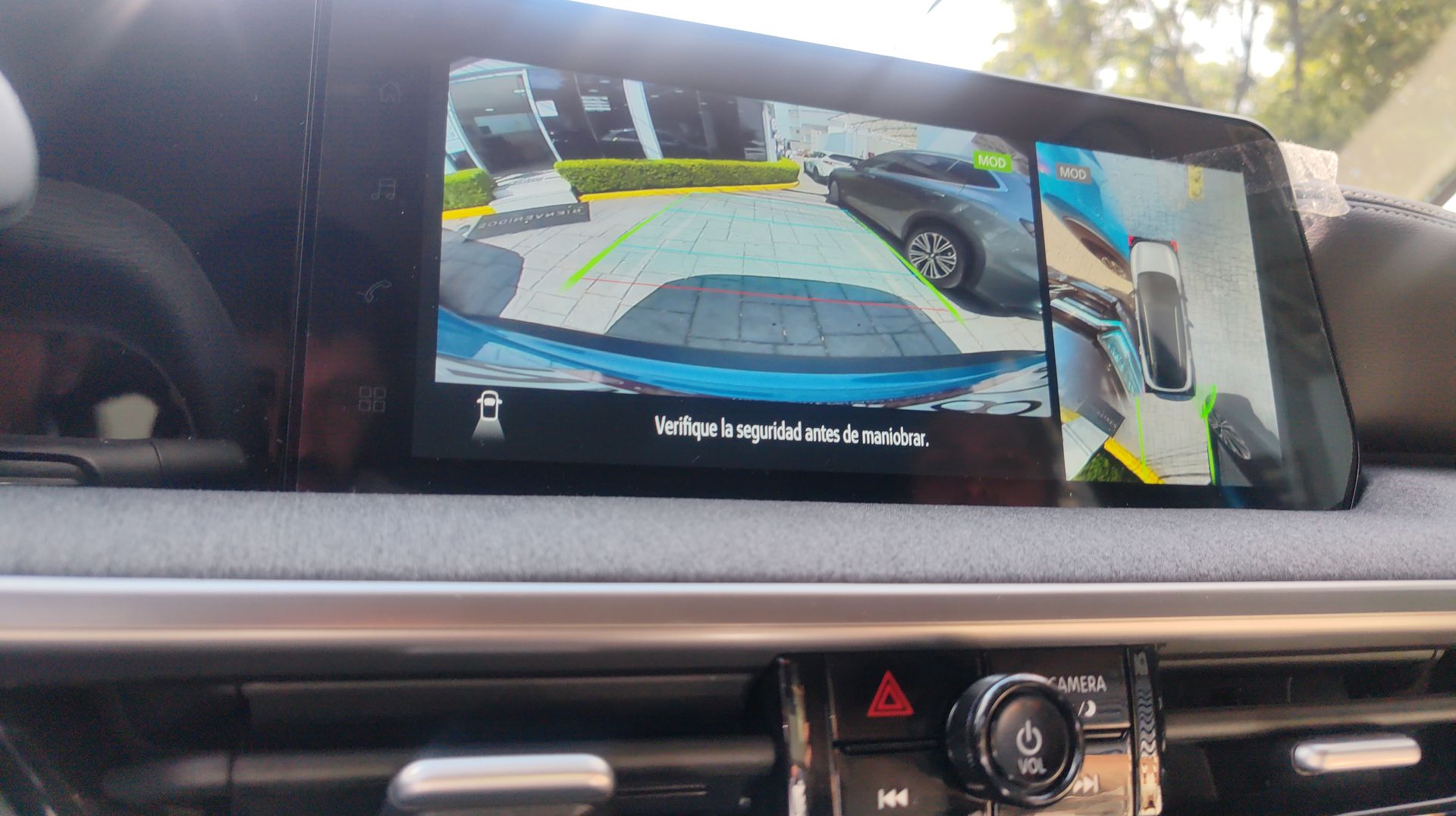 2026 Nissan KICKS ADVANCE CVT 26