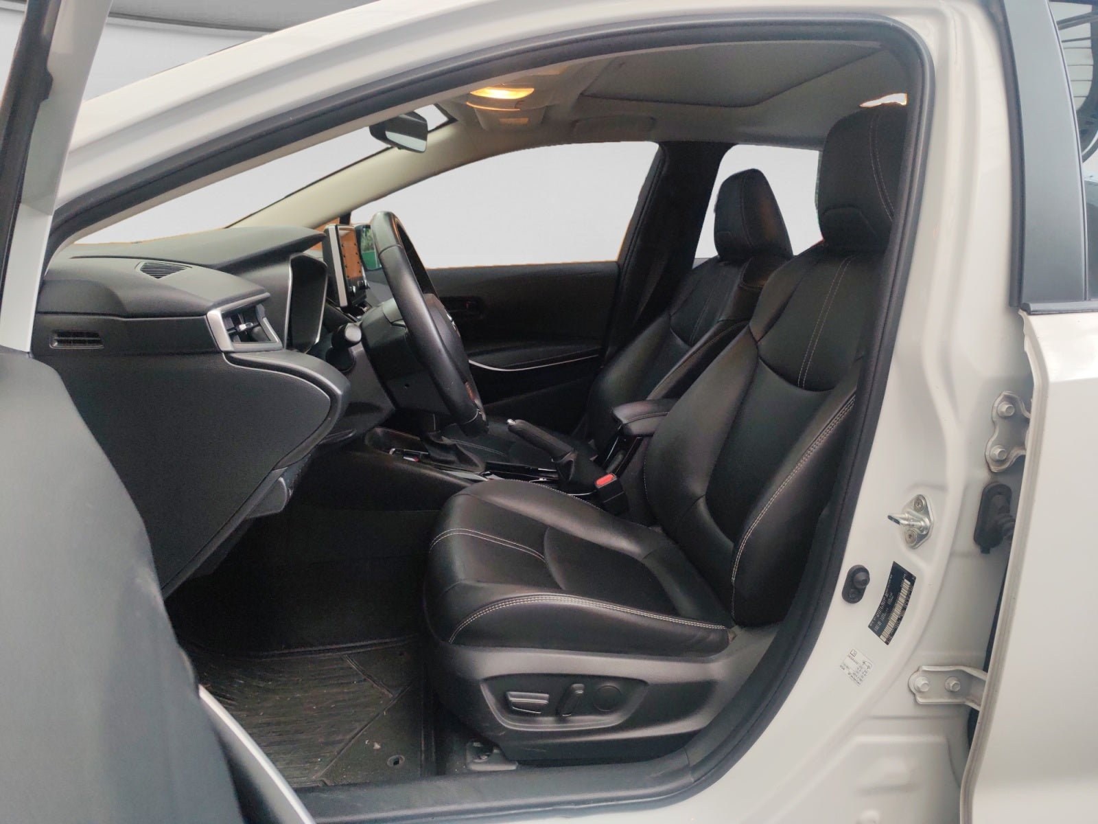 2022 Toyota COROLLA COROLLA XLE