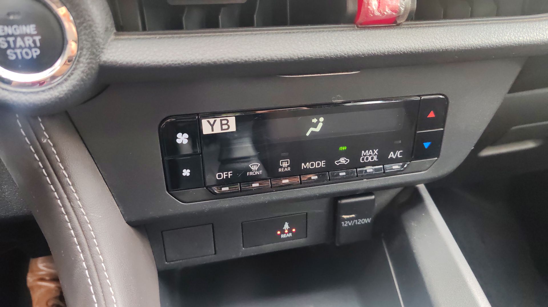 2023 Toyota YARIS S MT