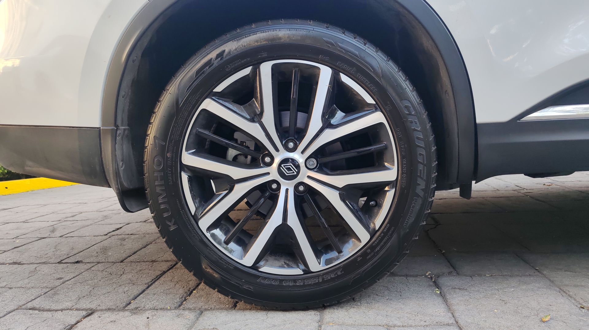 2024 RENAULT KOLEOS ICONIC