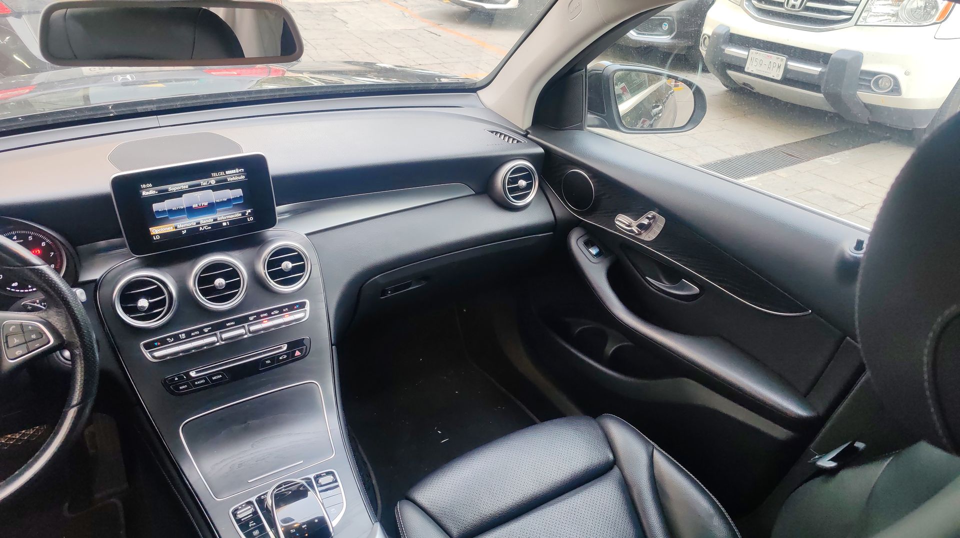 2019 Mercedes-Benz GLC 300 GLC 300 OFFROAD