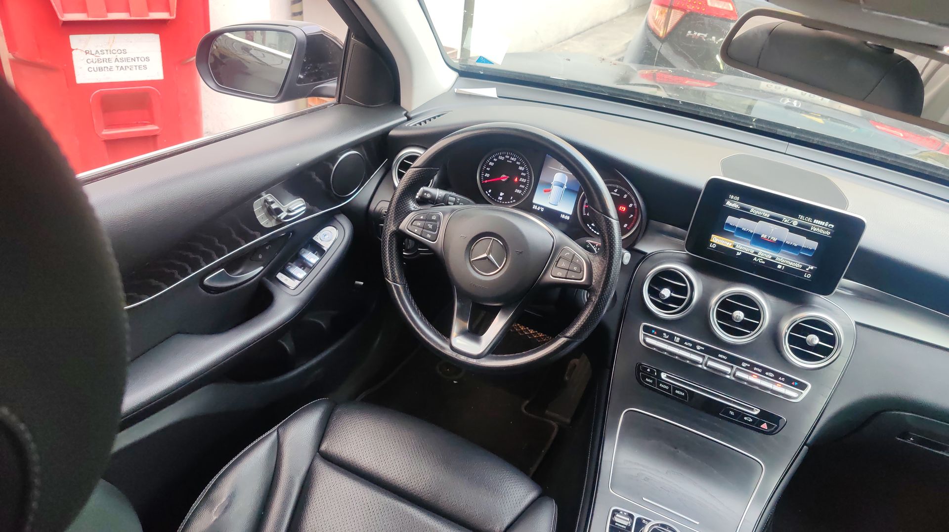 2019 Mercedes-Benz GLC 300 GLC 300 OFFROAD