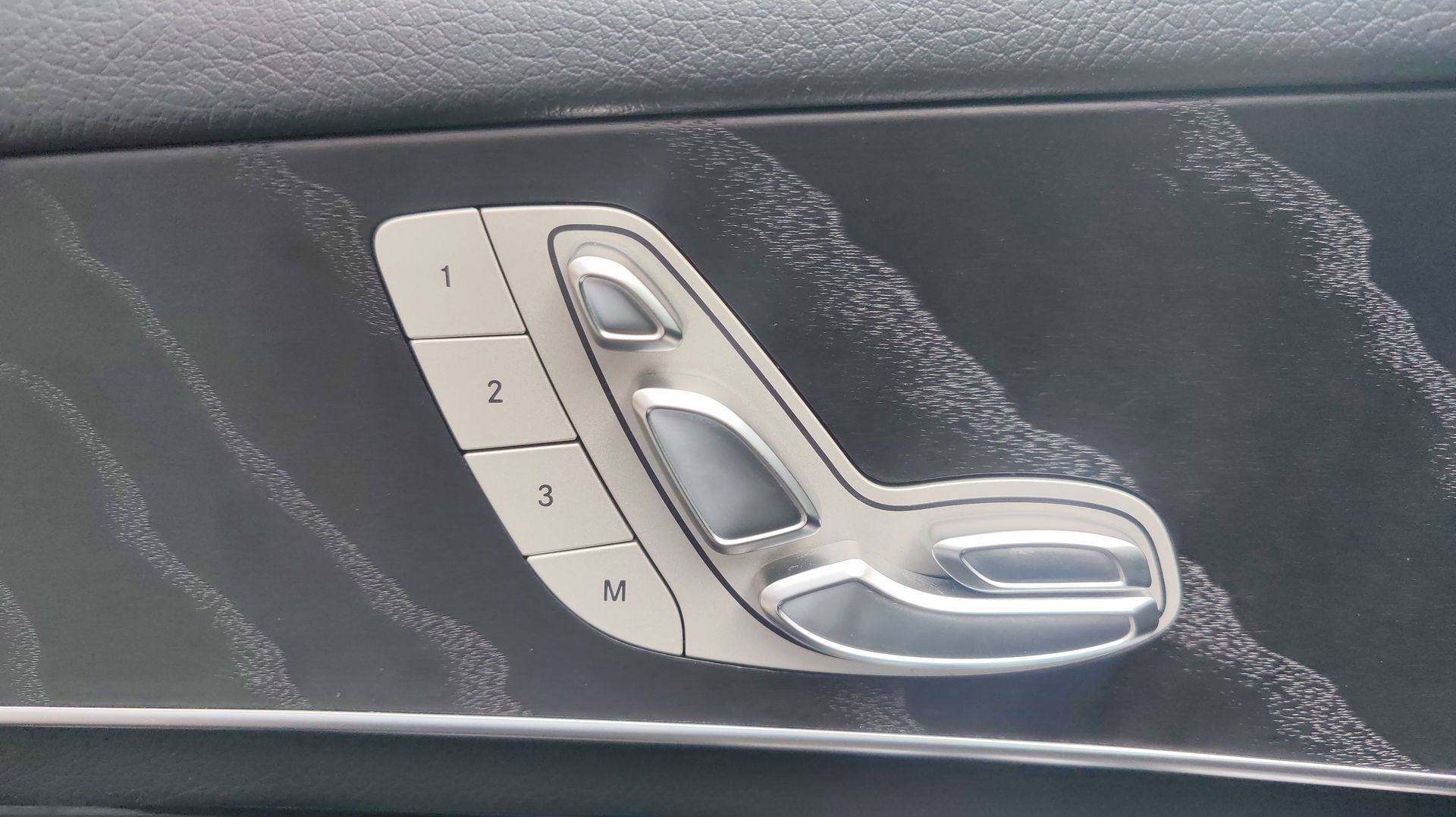 2019 Mercedes-Benz GLC 300 GLC 300 OFFROAD