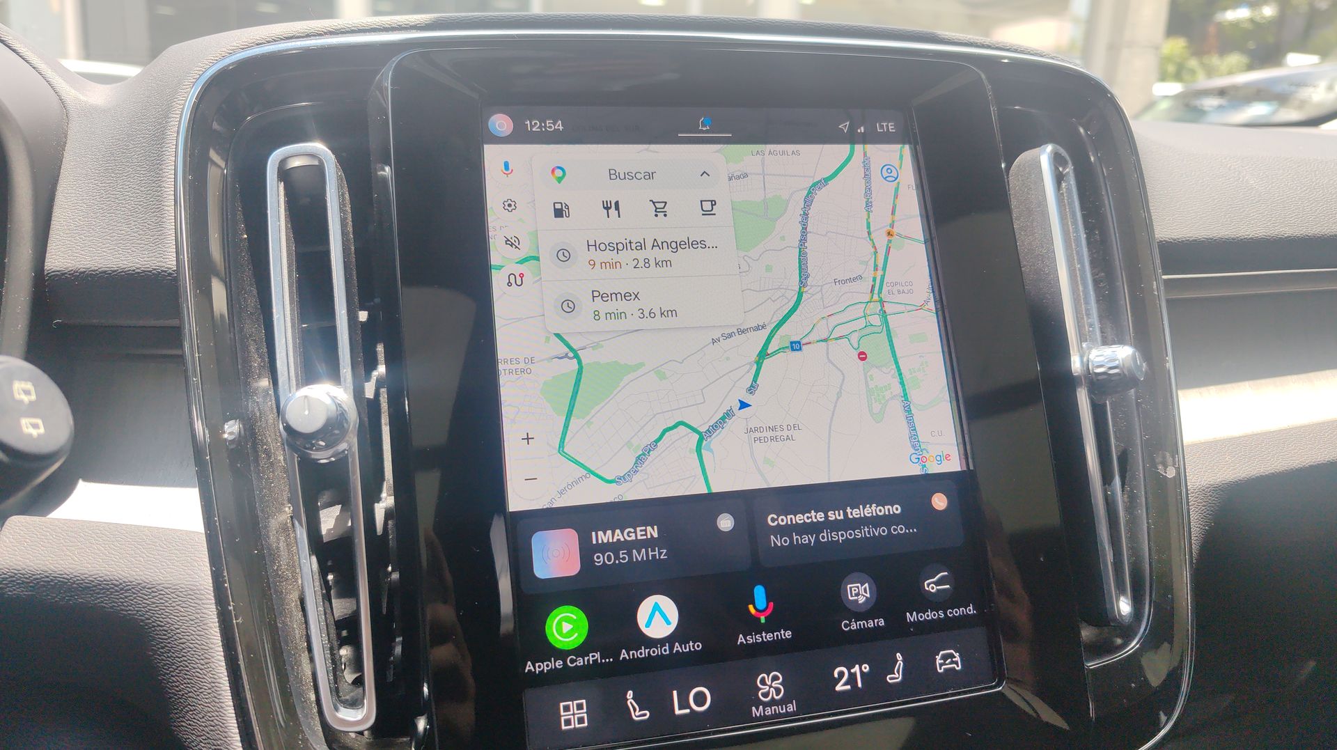 2023 Volvo XC40 ULTIMATE B4 MILD HYBRID