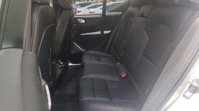 2023 Volvo XC40 ULTIMATE B4 MILD HYBRID
